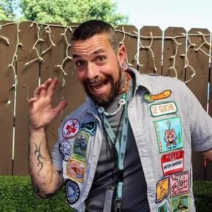 Meet your Posher, Chad